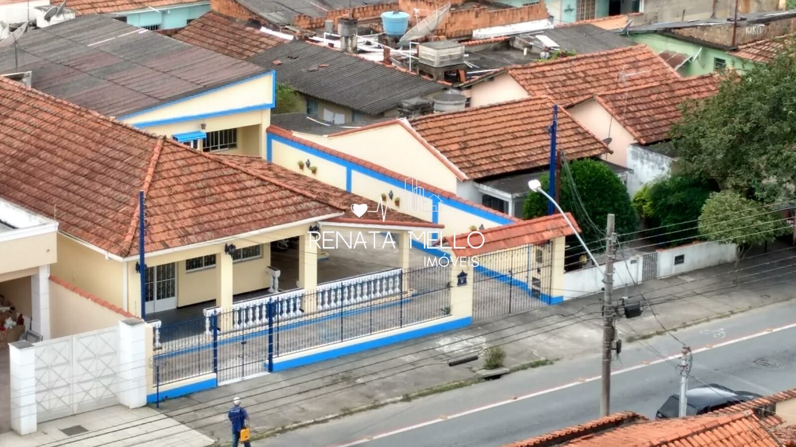 Casa Bem Localizada para Locação